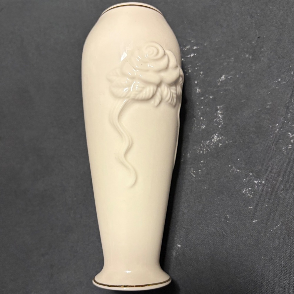 Lenox Handcrafted Thailand Ivory Porcelain Bud Vase Raised Floral Gold Trim